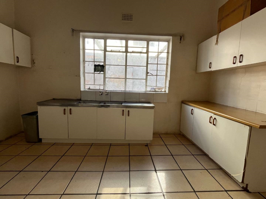0 Bedroom Property for Sale in Gardens Western Cape